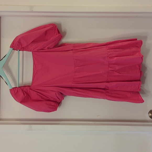 H&M Dresses & Skirts - H+M Puff Sleeve Tiered Mini Dress M